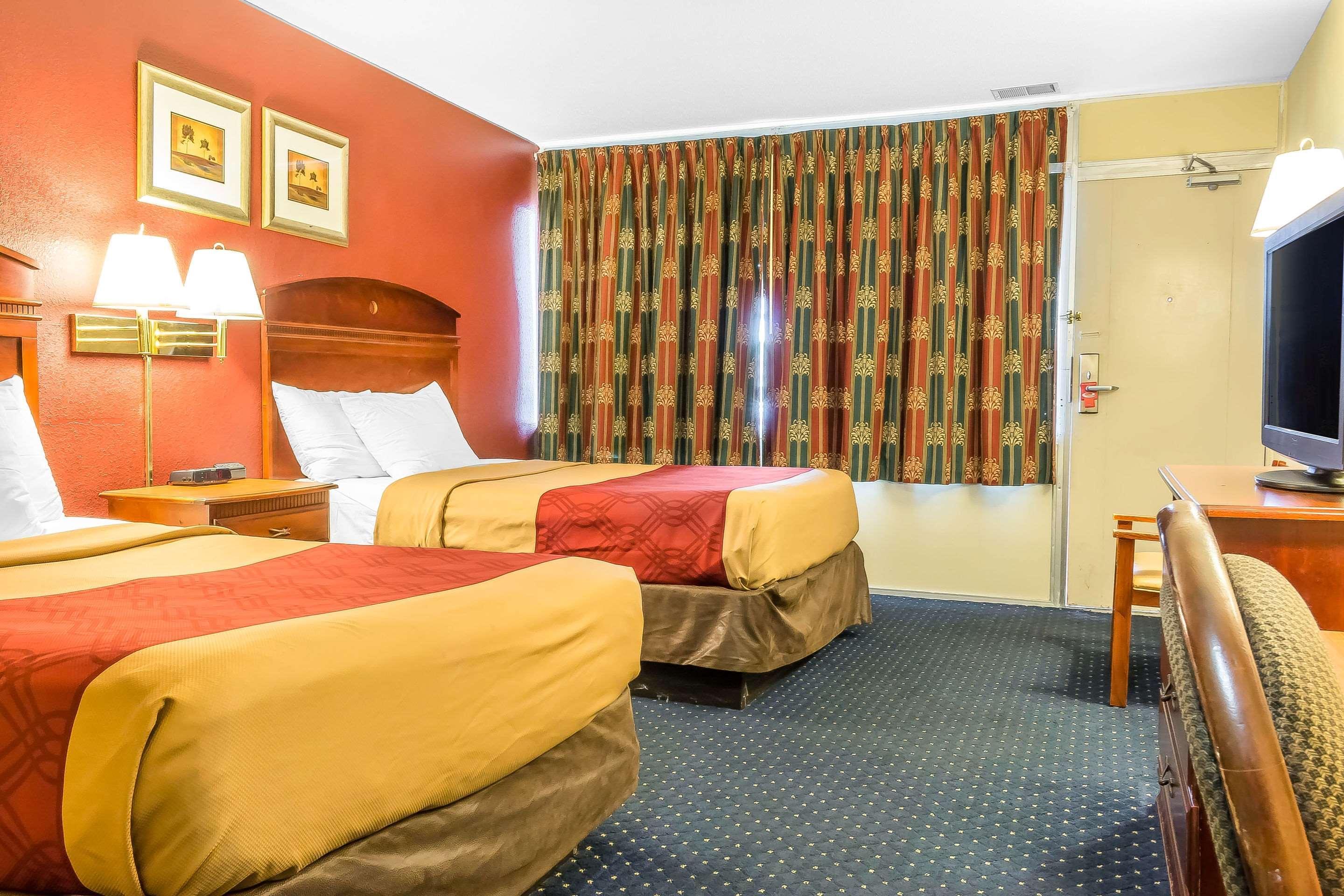 Red Carpet Inn Philadelphia Airport Lester Exterior foto